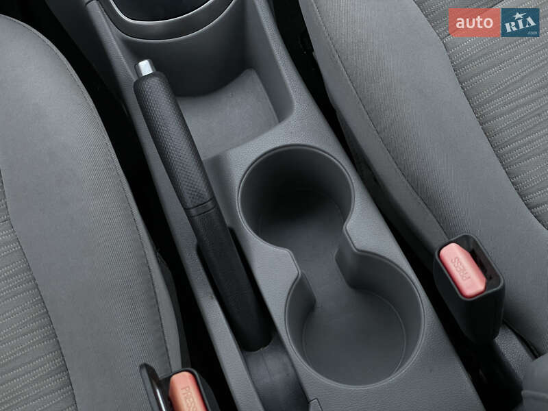 Седан Hyundai Accent 2016 в Одессе фото 12 Седан Hyundai Accent 2016 в Одессе