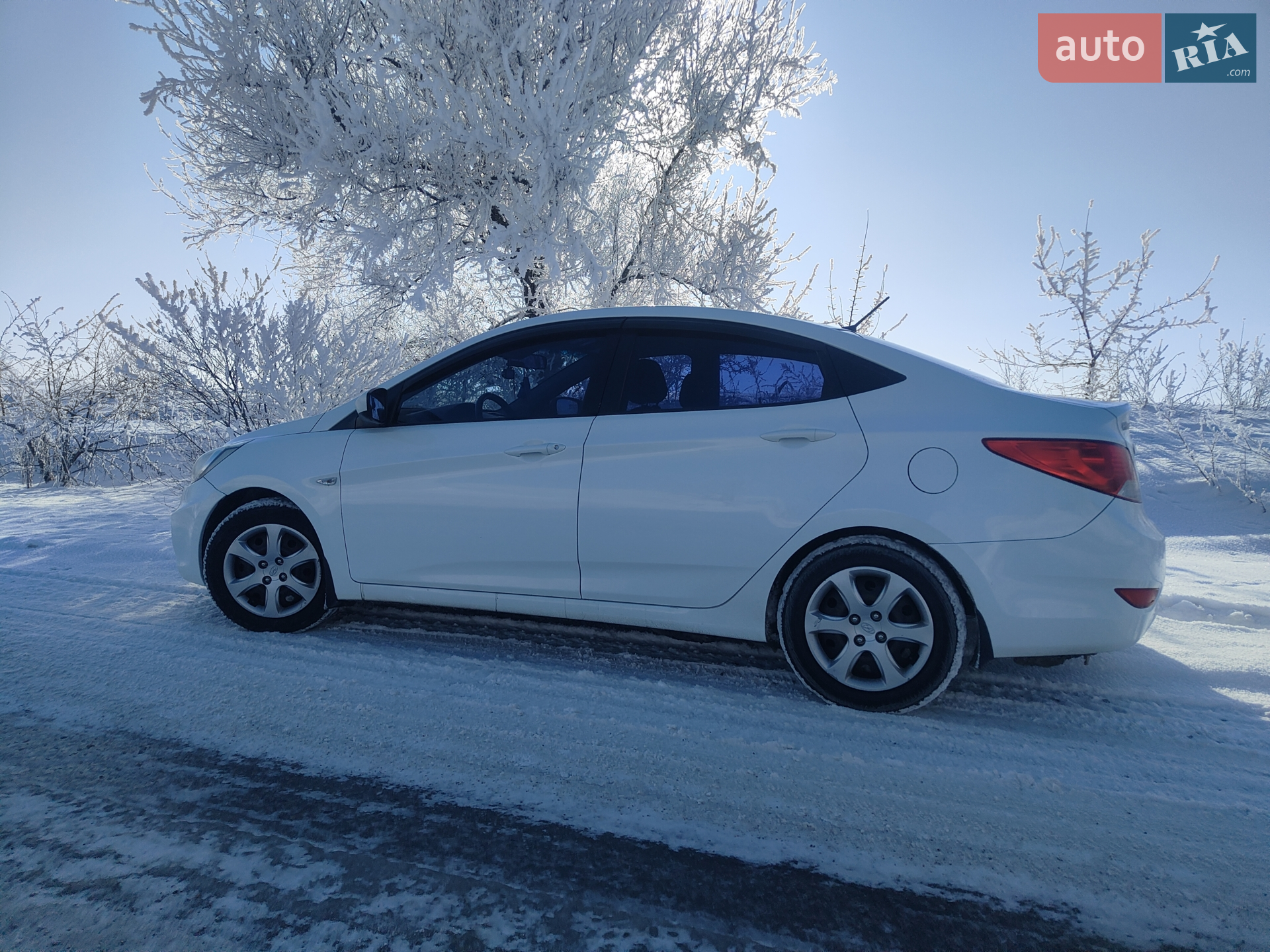 2011 Hyundai Accent - мініатюра 5
