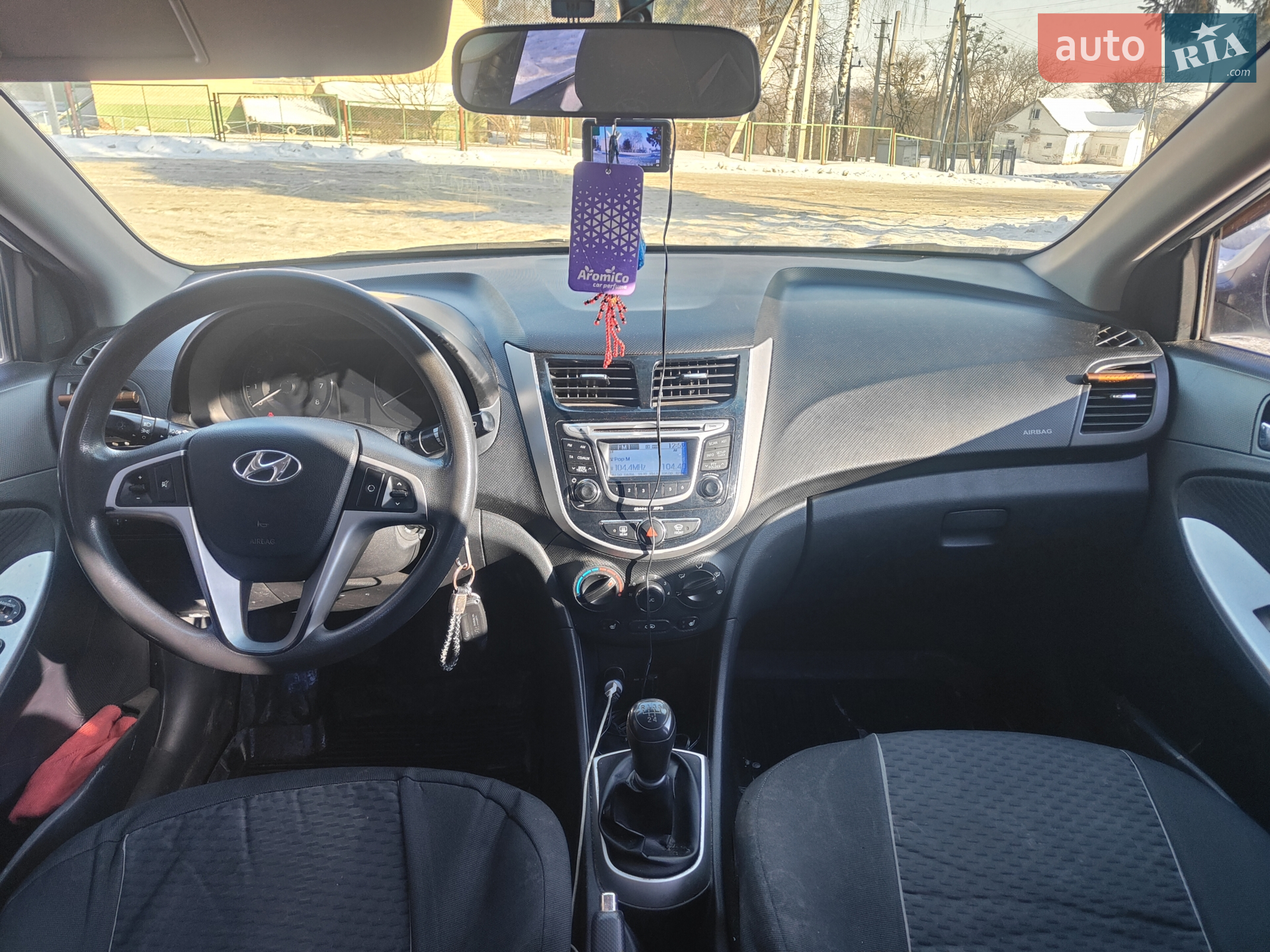 2011 Hyundai Accent - мініатюра 10