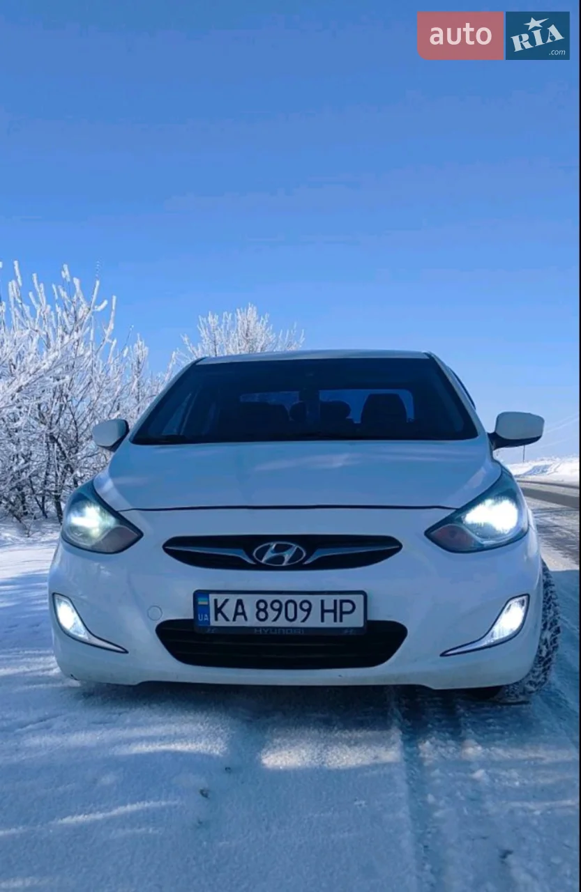 2011 Hyundai Accent - мініатюра 20