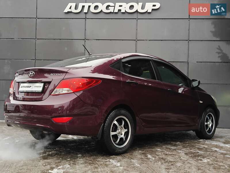 Седан Hyundai Accent 2013 в Одессе