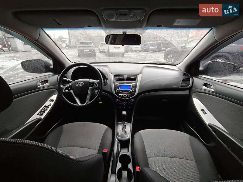 Седан Hyundai Accent 2013 в Одессе