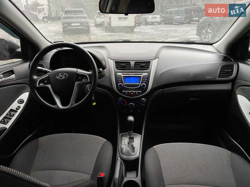 Седан Hyundai Accent 2013 в Одессе
