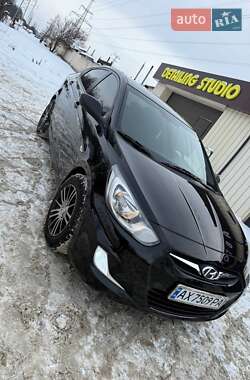 Седан Hyundai Accent 2012 в Харькове