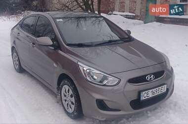 Седан Hyundai Accent 2018 в Староконстантинове