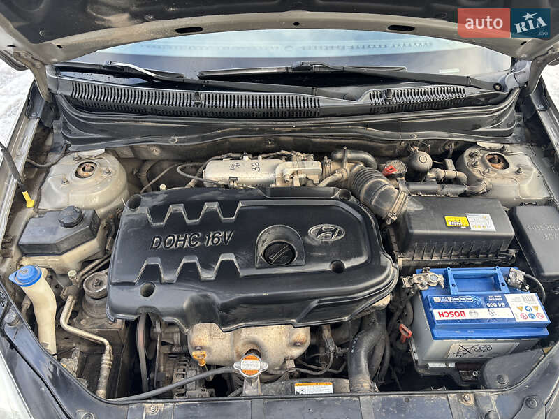 Седан Hyundai Accent 2008 в Славуте