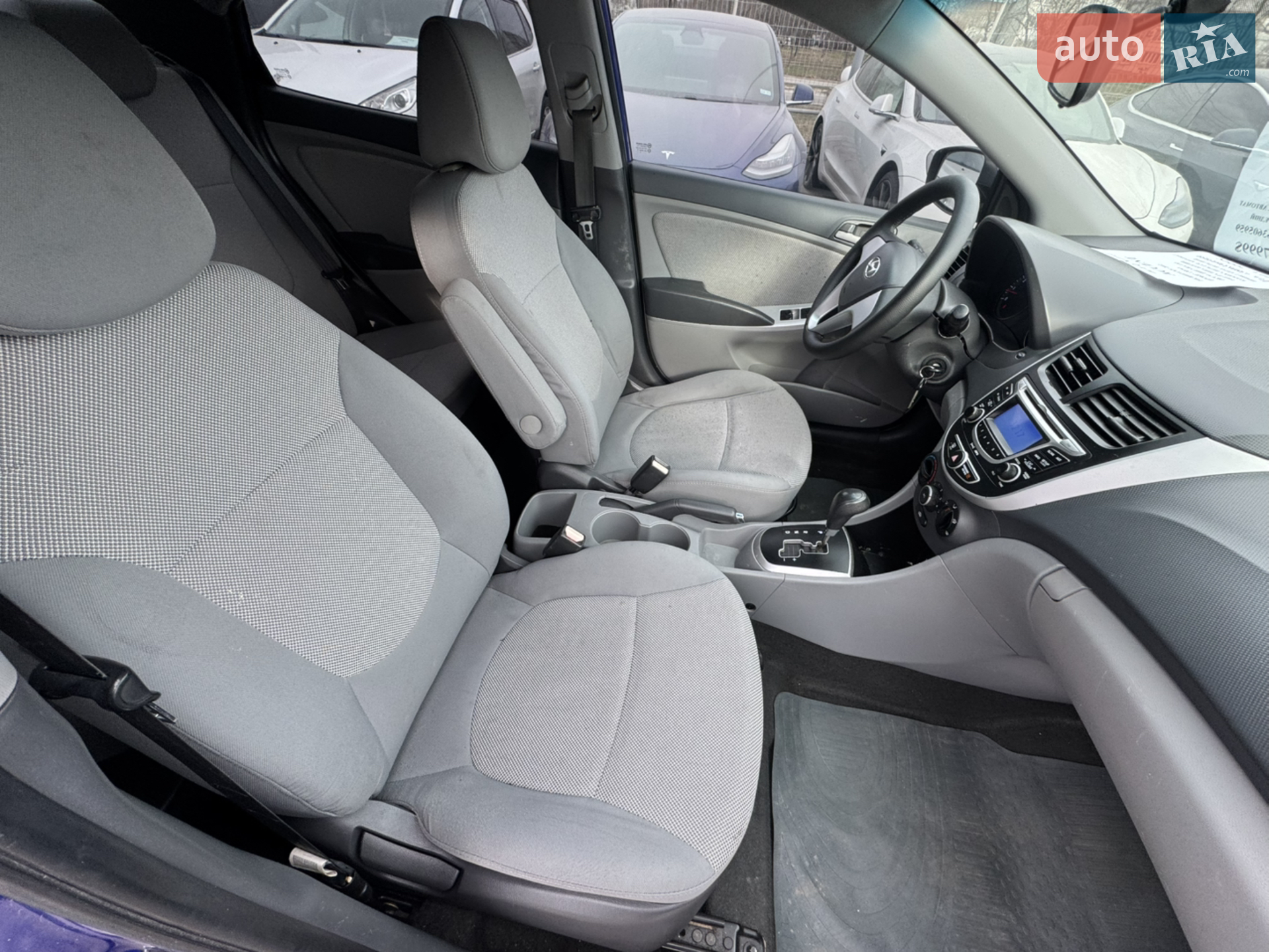 2012 Hyundai Accent - мініатюра 34
