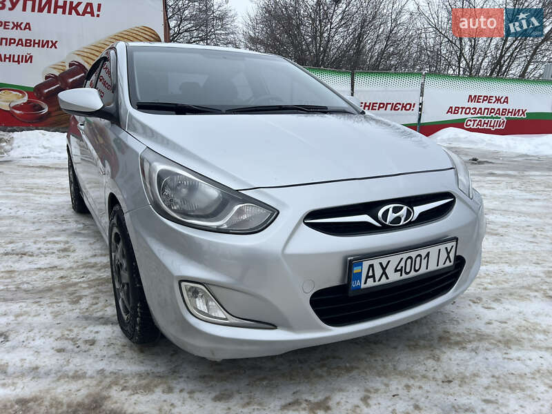 Седан Hyundai Accent 2011 в Харкові фото 5 Седан Hyundai Accent 2011 в Харкові