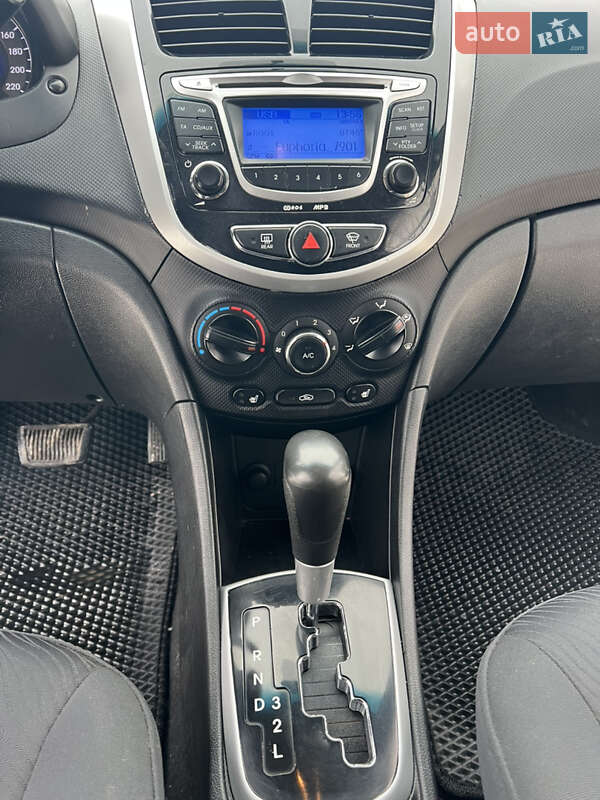 Седан Hyundai Accent 2011 в Харкові фото 18 Седан Hyundai Accent 2011 в Харкові