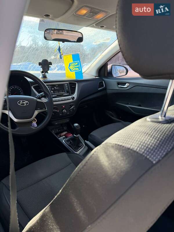 Седан Hyundai Accent 2017 в Сумах фото 11 Седан Hyundai Accent 2017 в Сумах