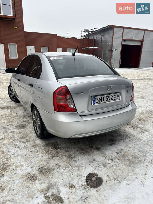 Седан Hyundai Accent 2008 в Сумах