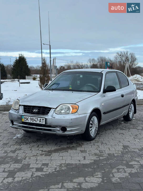 Hyundai Accent 2003 Hyundai Accent 2003