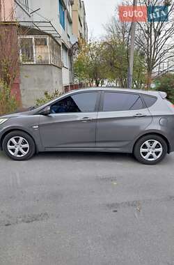 Хэтчбек Hyundai Accent 2012 в Бородянке