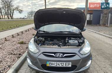 Седан Hyundai Accent 2013 в Одесі