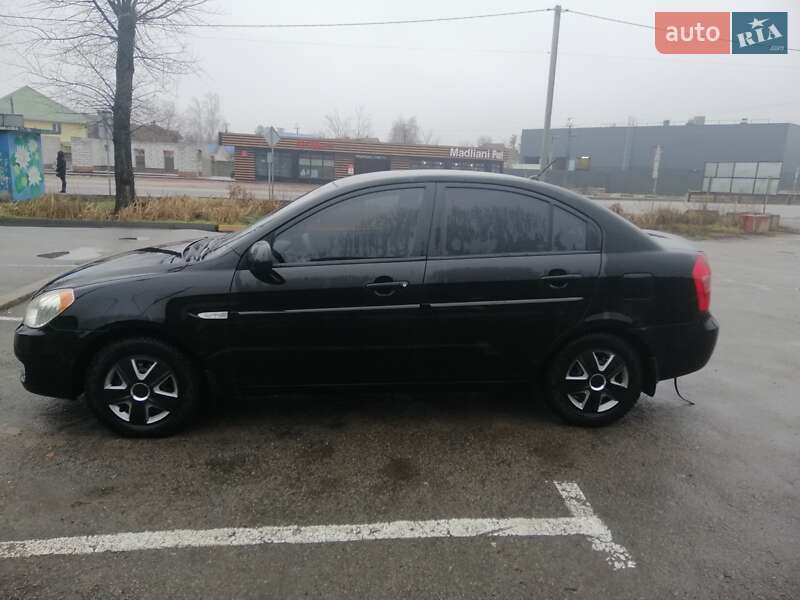 Седан Hyundai Accent 2008 в Киеве