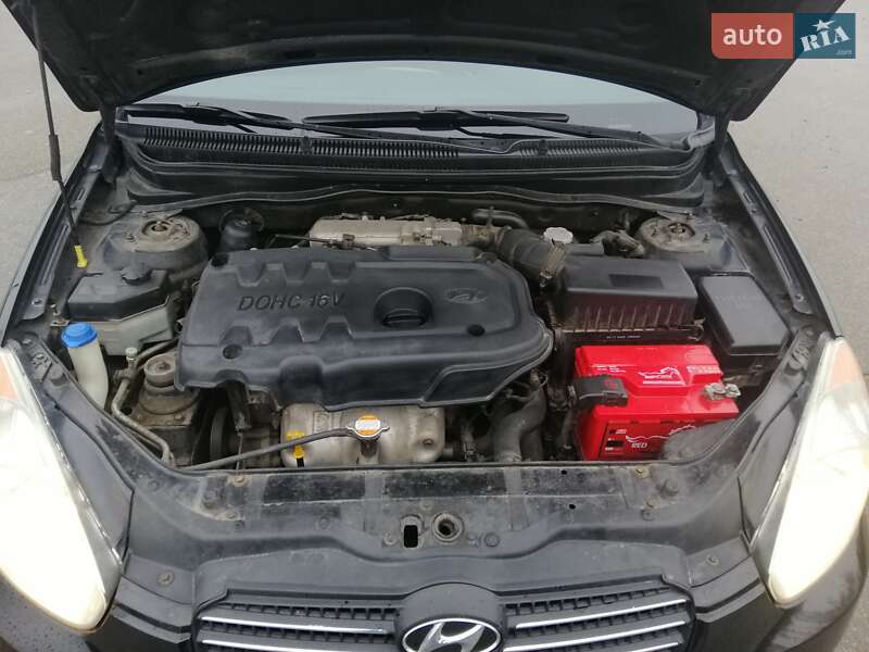 Седан Hyundai Accent 2008 в Киеве