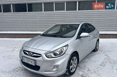 Седан Hyundai Accent 2012 в Харькове