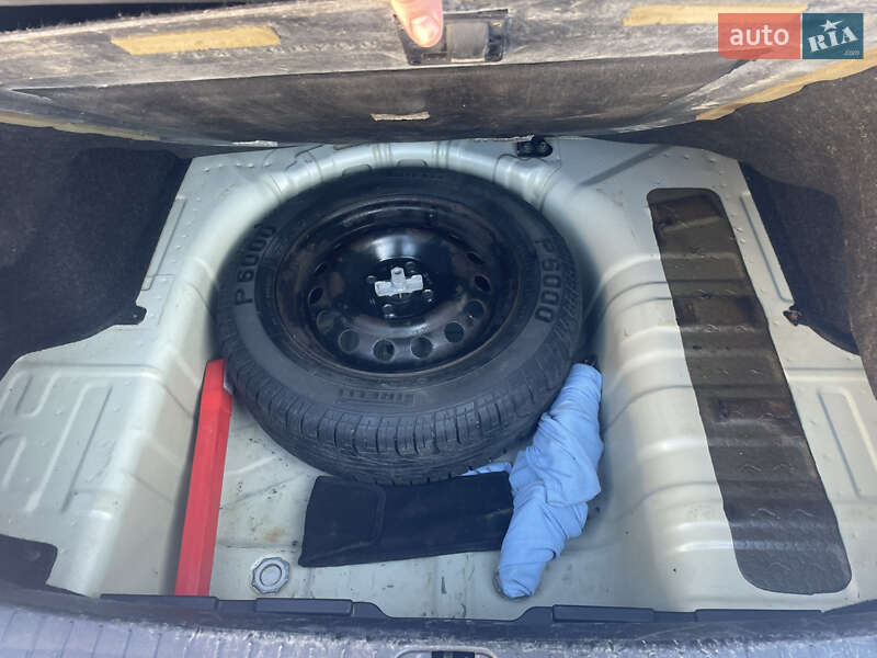 Седан Hyundai Accent 2007 в Гайсине