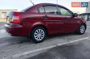 Седан Hyundai Accent 2007 в Днепре