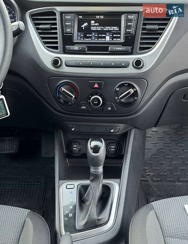 Седан Hyundai Accent 2017 в Днепре