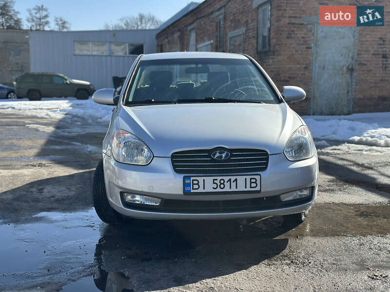 Седан Hyundai Accent 2008 в Кременчуге