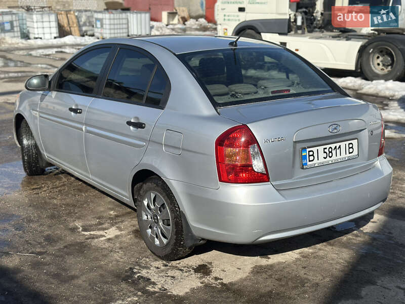 Седан Hyundai Accent 2008 в Кременчуге