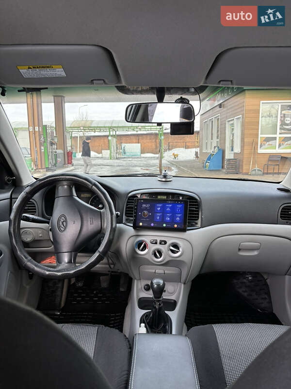 Седан Hyundai Accent 2008 в Конотопе