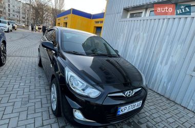 Седан Hyundai Accent 2013 в Запорожье