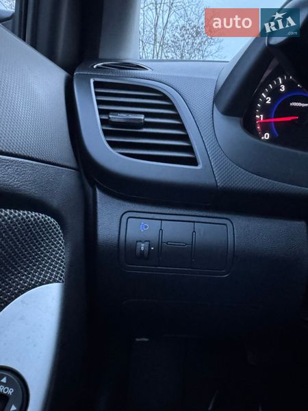 Хэтчбек Hyundai Accent 2014 в Одессе