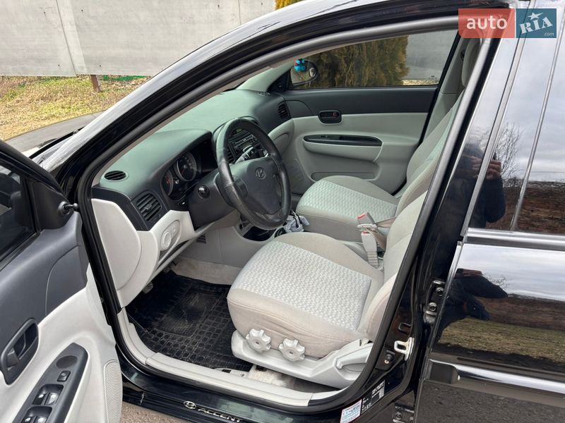 Седан Hyundai Accent 2008 в Запорожье