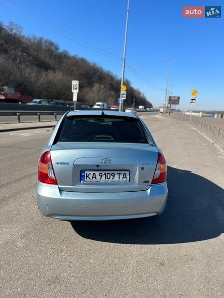Седан Hyundai Accent 2007 в Киеве