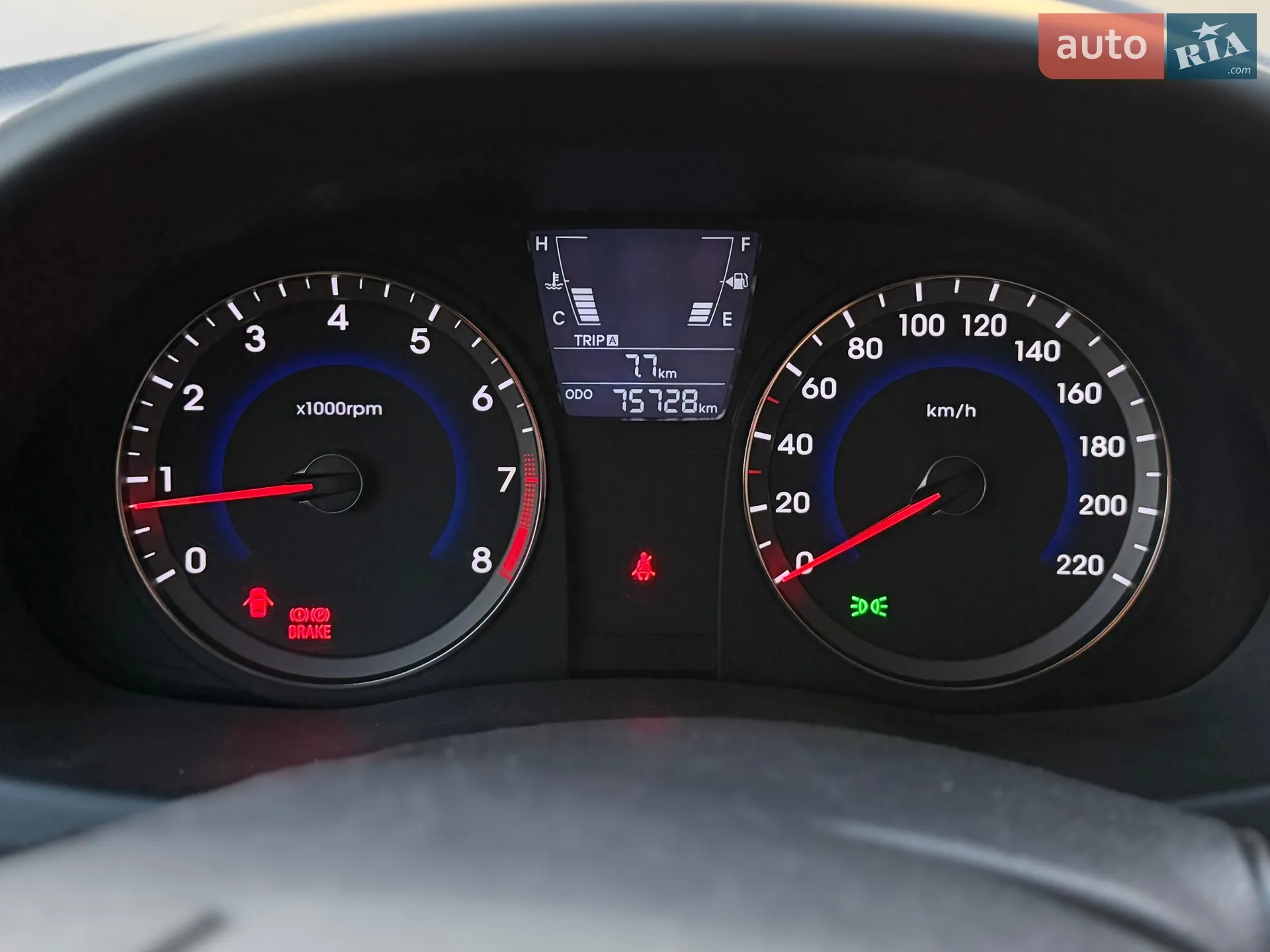 2011 Hyundai Accent - мініатюра 28