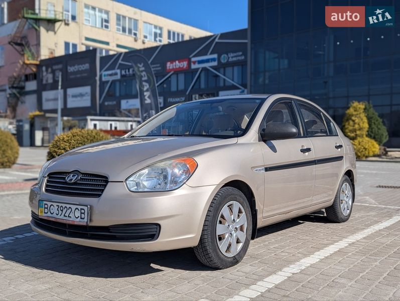Hyundai Accent 2009