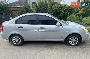 Седан Hyundai Accent 2008 в Черновцах