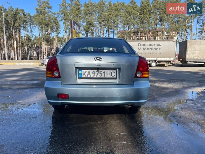 Седан Hyundai Accent 2003 в Ирпене