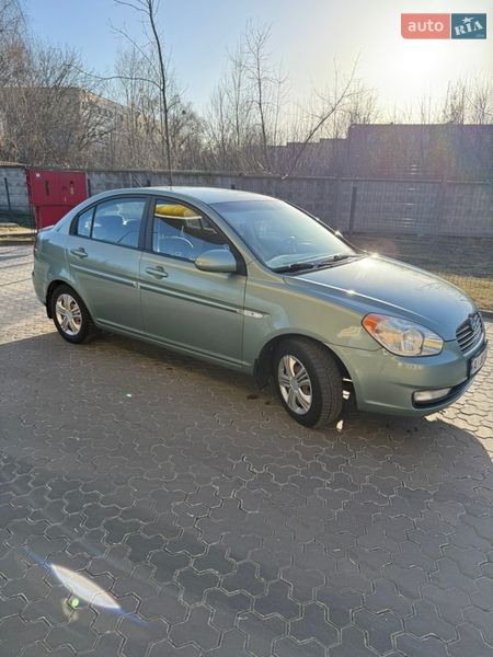 Седан Hyundai Accent 2008 в Глевахе