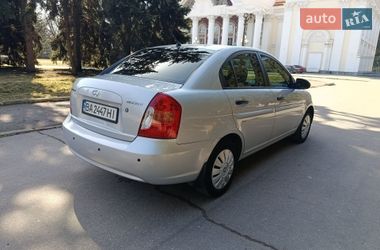 Седан Hyundai Accent 2006 в Жовтих Водах