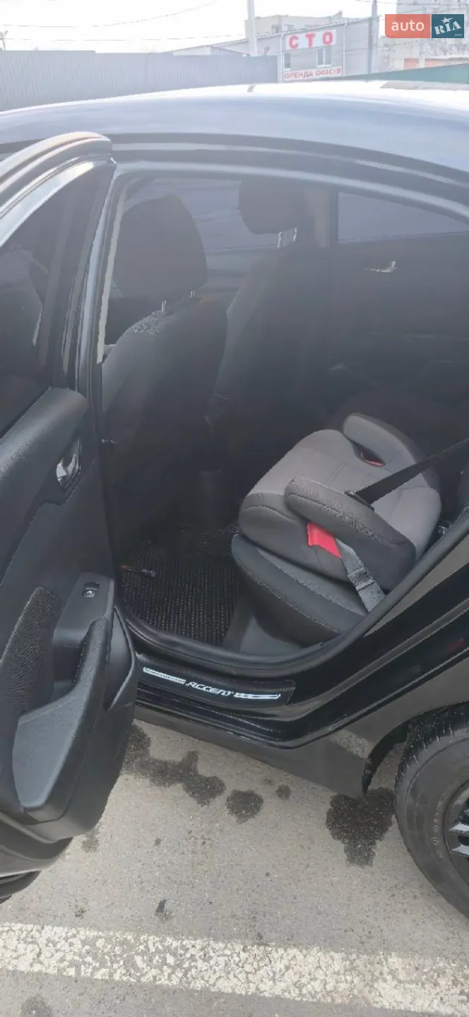 2020 Hyundai Accent - мініатюра 13