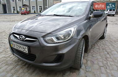Седан Hyundai Accent 2011 в Кам'янець-Подільському