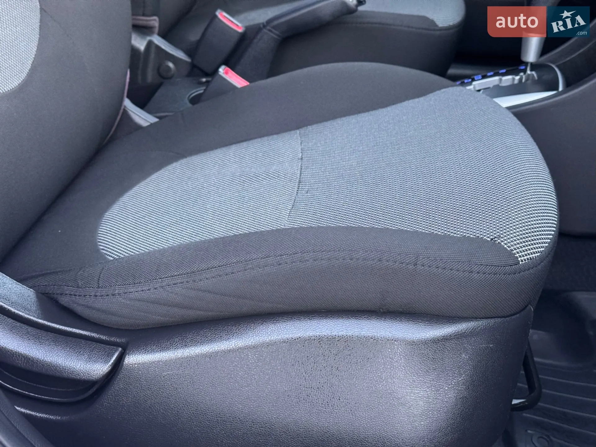 2012 Hyundai Accent - мініатюра 10