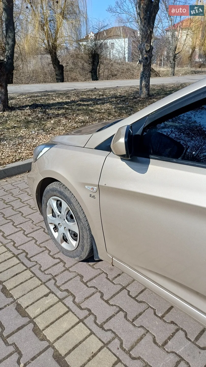 2012 Hyundai Accent - мініатюра 7