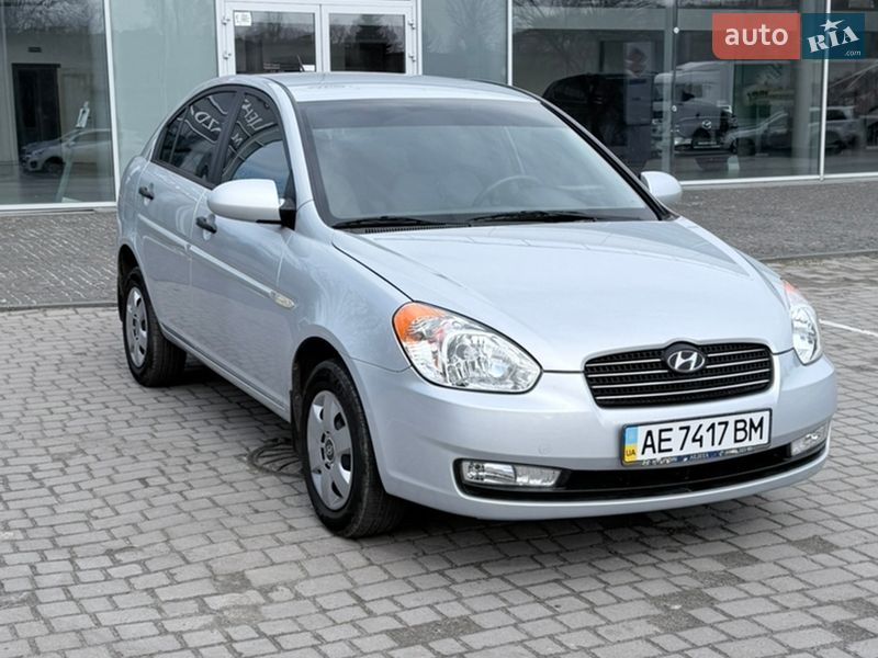 Седан Hyundai Accent 2008 в Дніпрі