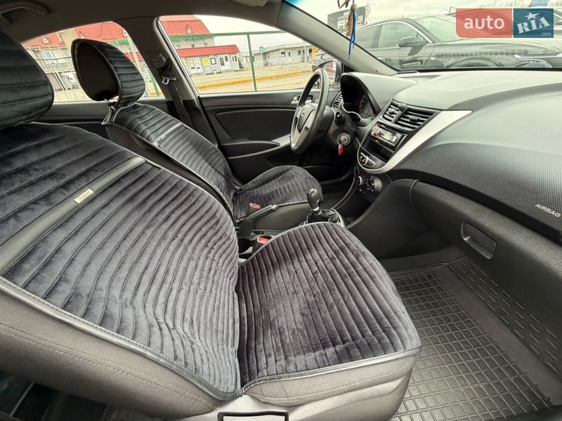 Седан Hyundai Accent 2013 в Киеве фото 23 Седан Hyundai Accent 2013 в Киеве