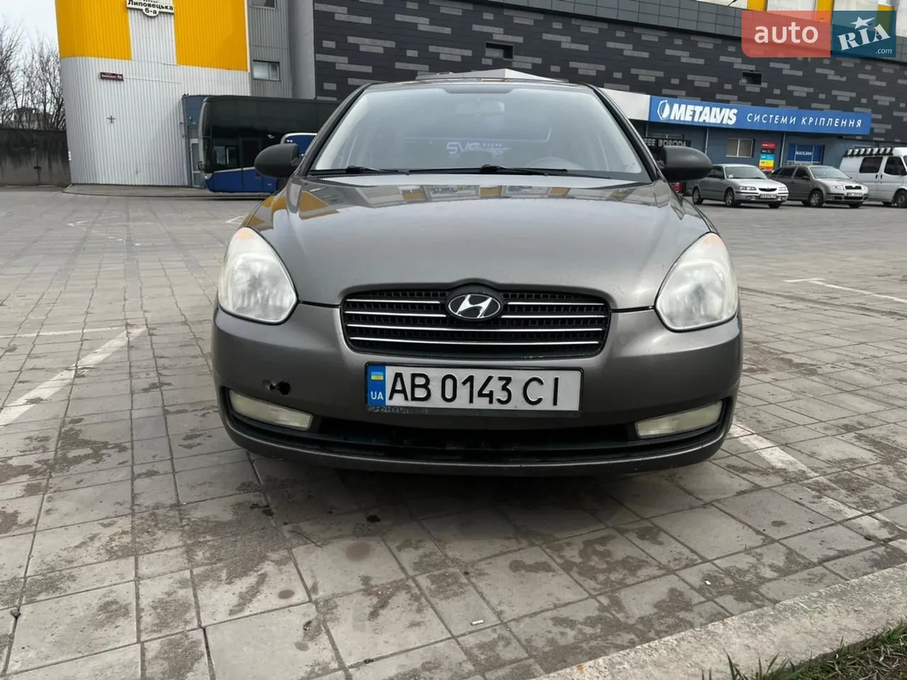 2010 Hyundai Accent - мініатюра 7