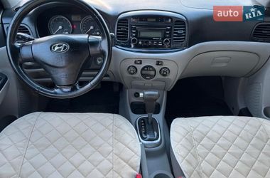 Седан Hyundai Accent 2008 в Днепре
