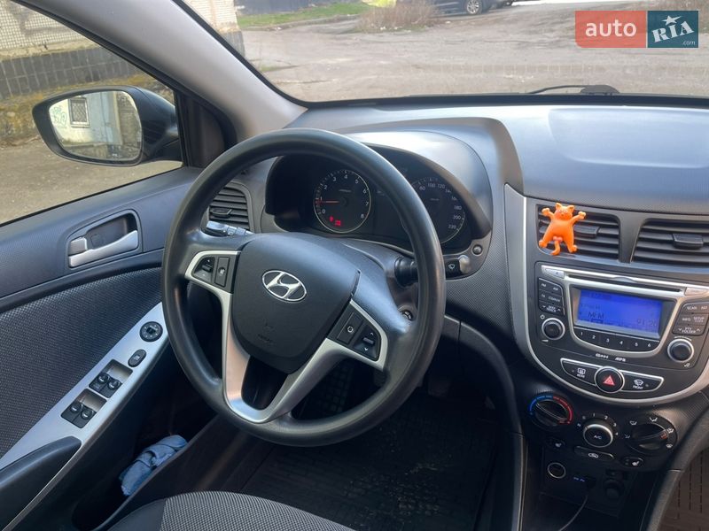 Седан Hyundai Accent 2013 в Харькове