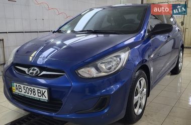 Седан Hyundai Accent 2011 в Ананьїві