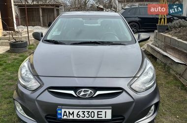 Седан Hyundai Accent 2011 в Брусилові
