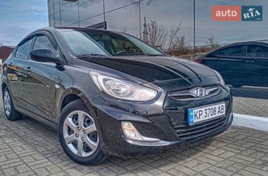 Седан Hyundai Accent 2013 в Запоріжжі