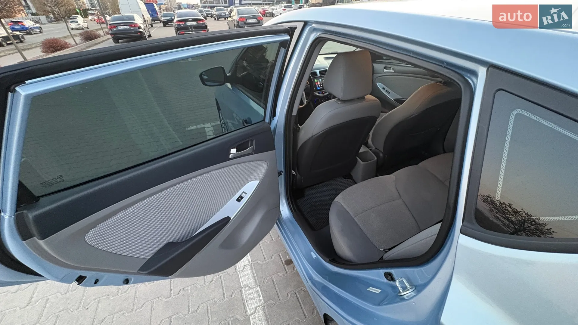 2012 Hyundai Accent - мініатюра 15